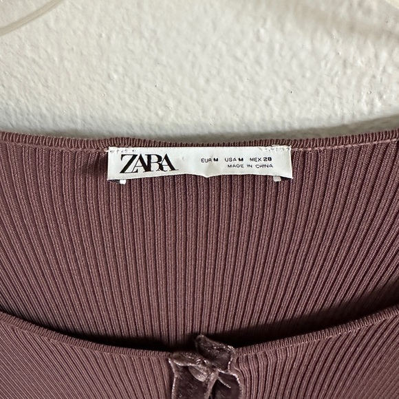 Zara Ribbed Sweater - Picture 3 of 3